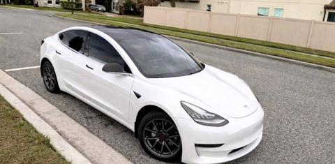 Tesla Model 3 2019