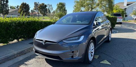 Tesla Model X 2020