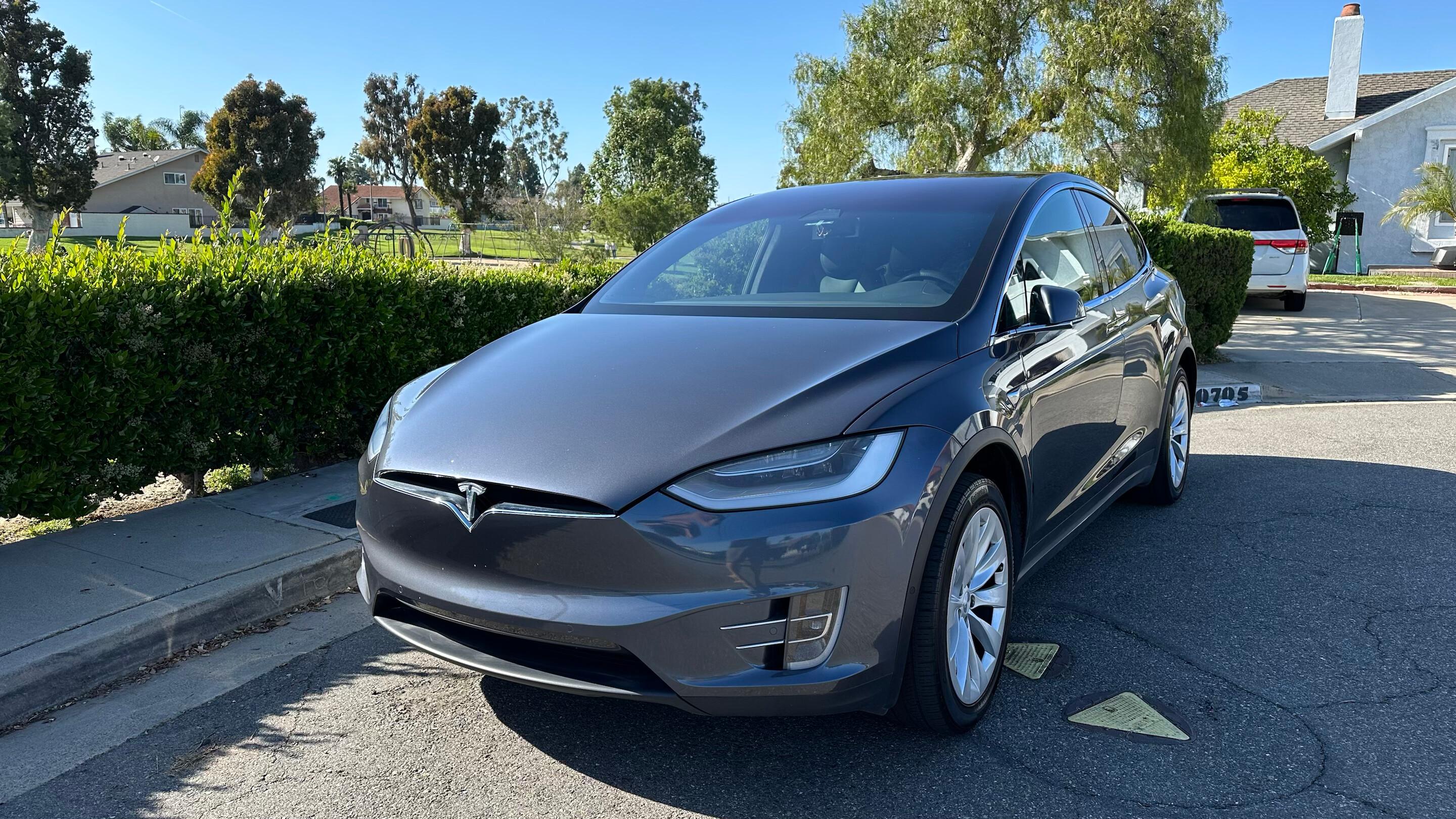 Tesla Model X 2020 in Fountain Valley, CA