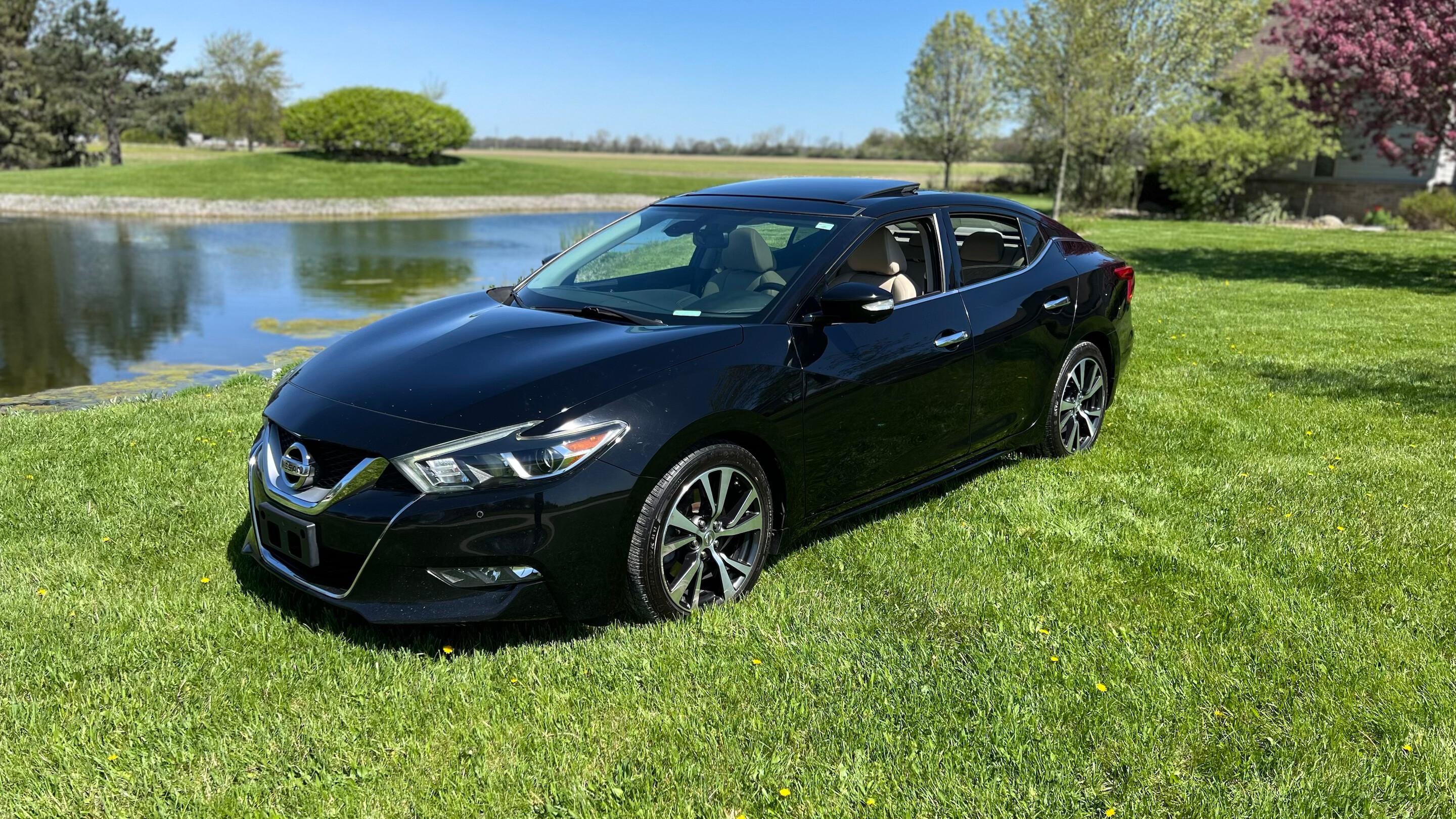 Nissan Maxima 2016 in Toledo, OH