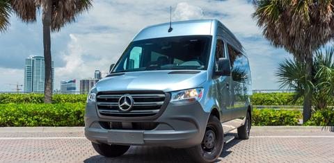 Mercedes-Benz Sprinter 2025