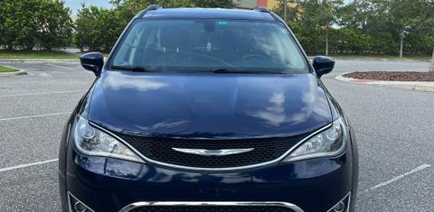 Chrysler Pacifica 2017