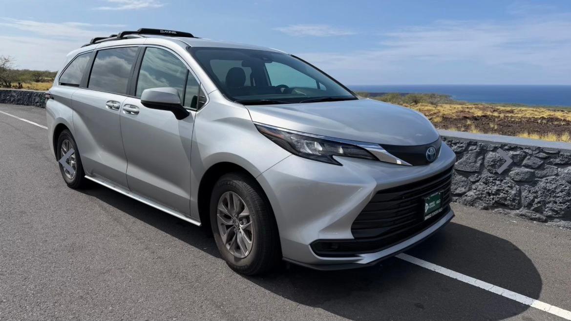 Toyota Sienna 2025 in Pāhoa, HI