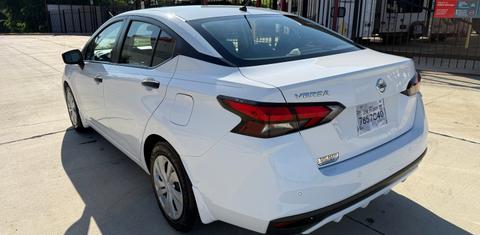 Nissan Versa 2020