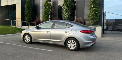 Hyundai Elantra 2017