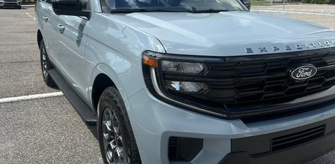 Ford Expedition Max 2025