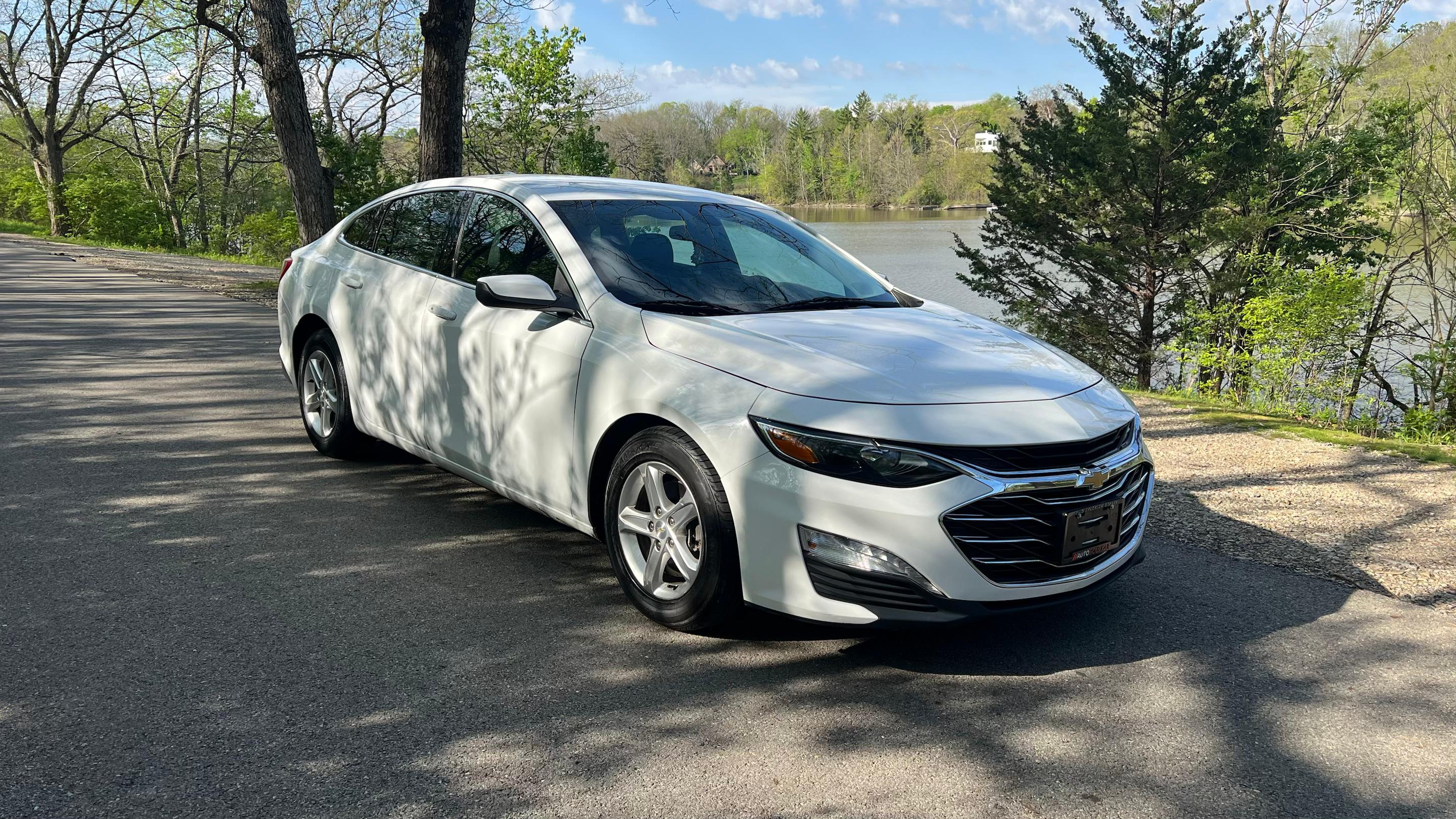 Chevrolet Malibu 2022 in Upper Arlington, OH