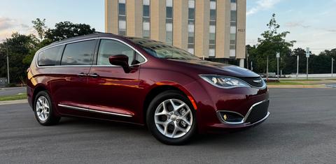 Chrysler Pacifica 2017