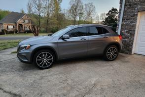 Mercedes-Benz GLA car