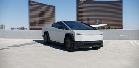 Tesla Cybertruck 2026