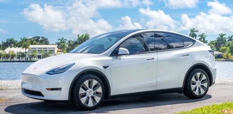 Tesla Model Y 2020