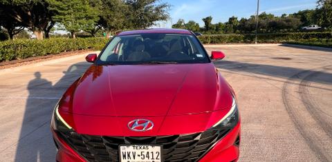 Hyundai Elantra 2021