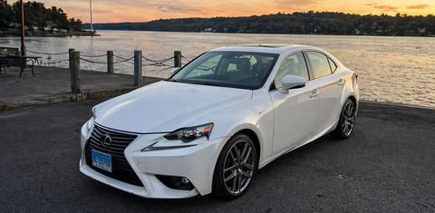 Lexus IS 2015