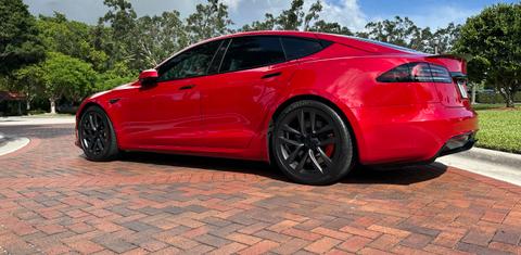 Tesla Model S 2023