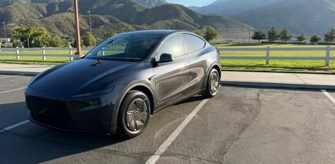 Tesla Model Y 2026