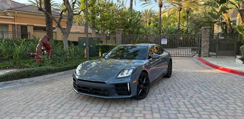 Porsche Panamera 2025