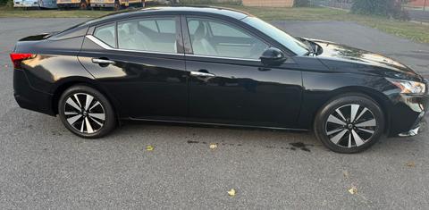 Nissan Altima 2021