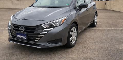 Nissan Versa 2023