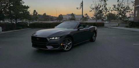 Ford Mustang 2024