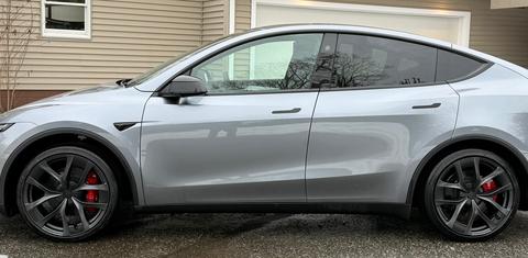 Tesla Model Y 2026