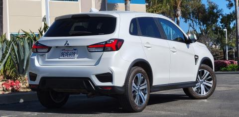 Mitsubishi Outlander Sport 2021