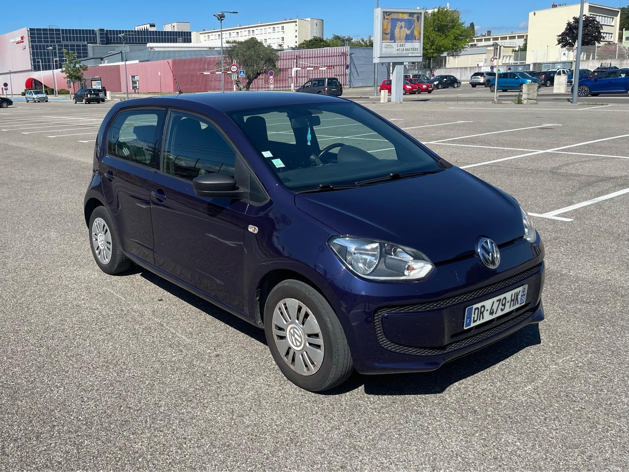 Volkswagen UP 2015 à Montélimar