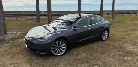Tesla Model 3 2018
