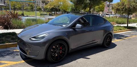 Tesla Model Y 2022