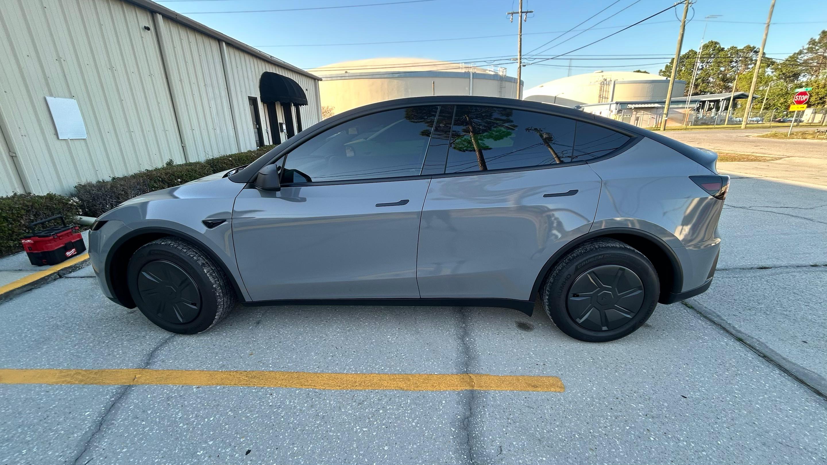 Tesla Model Y 2026 in Panama City Beach, FL
