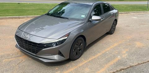 Hyundai Elantra 2023