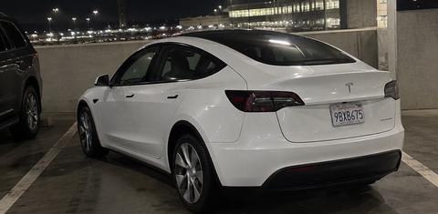 Tesla Model Y 2022