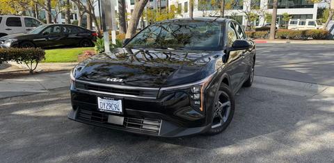 Kia K4 2025