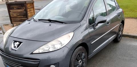 Peugeot 207 2011