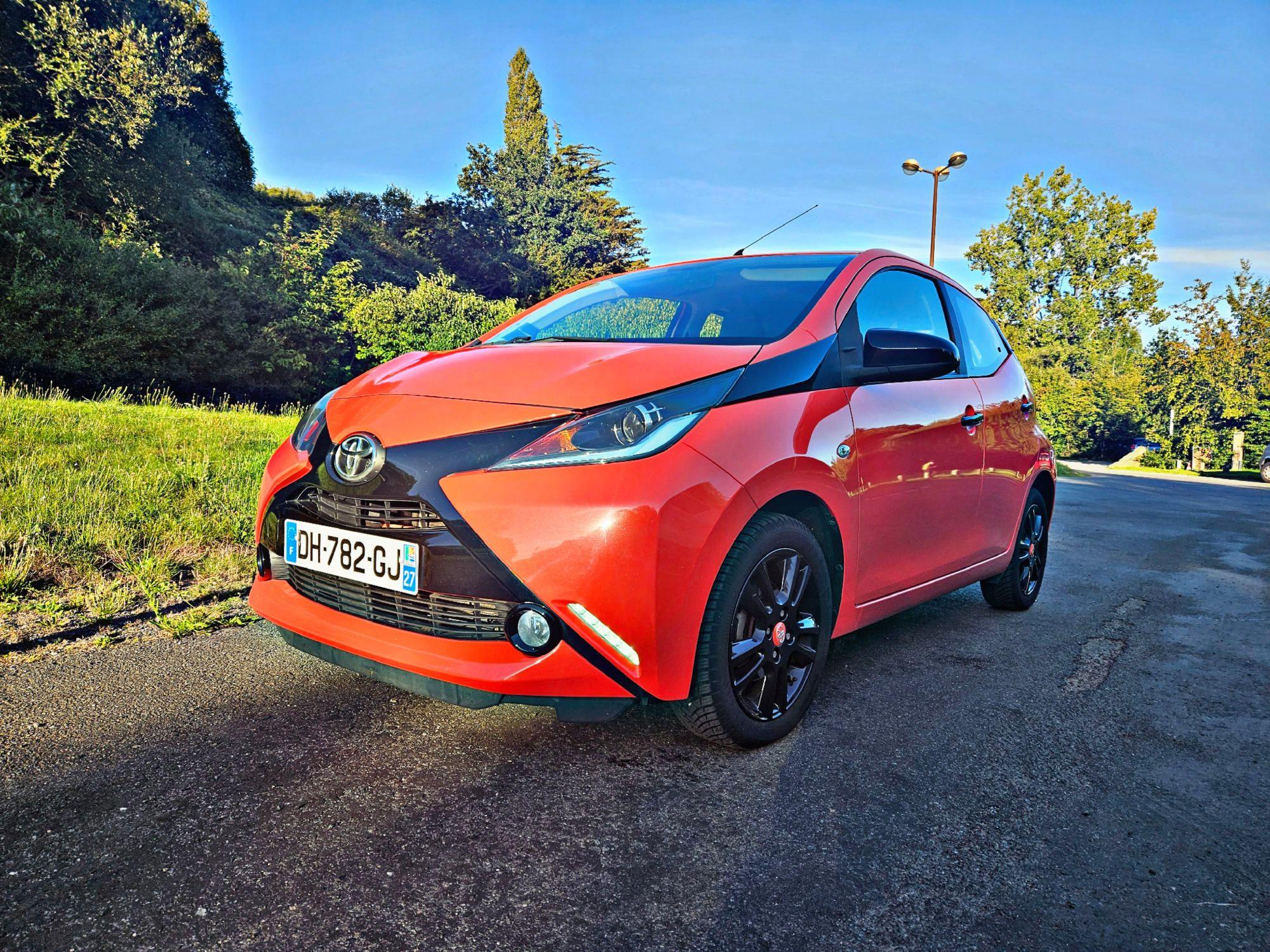 Toyota AYGO 2014 à Lannion