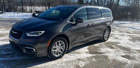 Chrysler Pacifica 2023