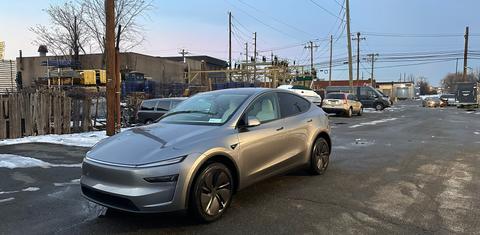 Tesla Model Y 2026