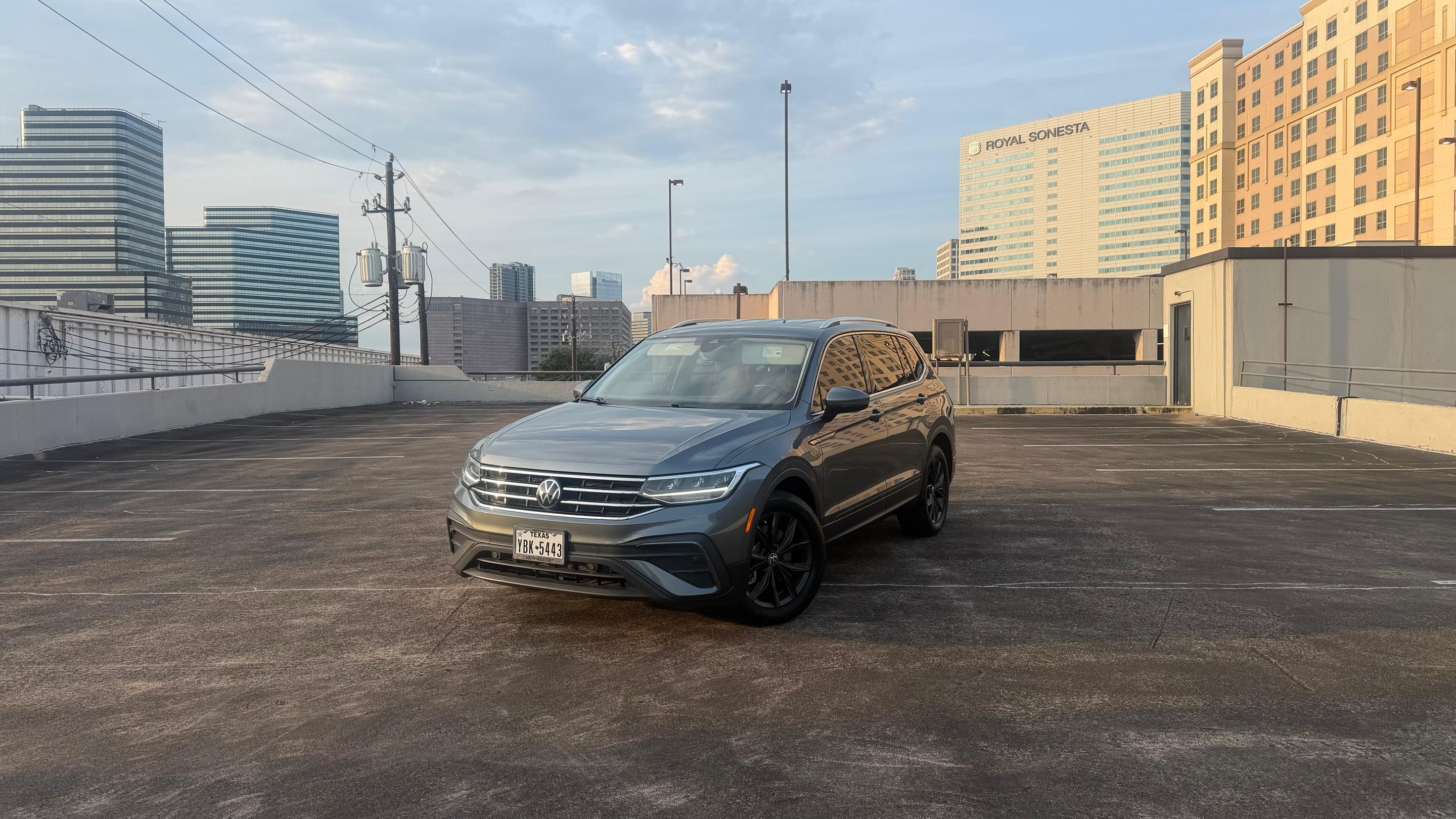 Volkswagen Tiguan 2024 in Houston, TX