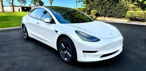Tesla Model 3 2021