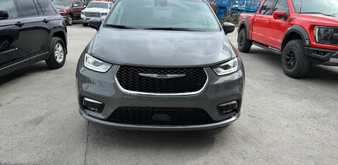 Chrysler Pacifica 2023