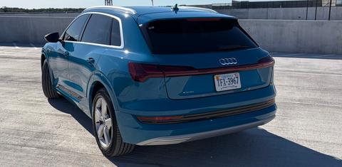 Audi e-tron 2019