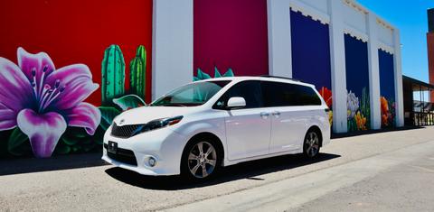 Toyota Sienna 2015