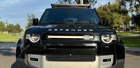 Land Rover Defender 2022