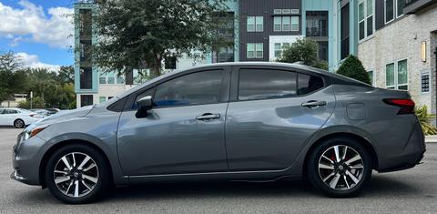 Nissan Versa 2021