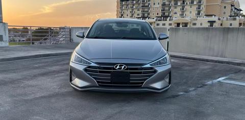 Hyundai Elantra 2020