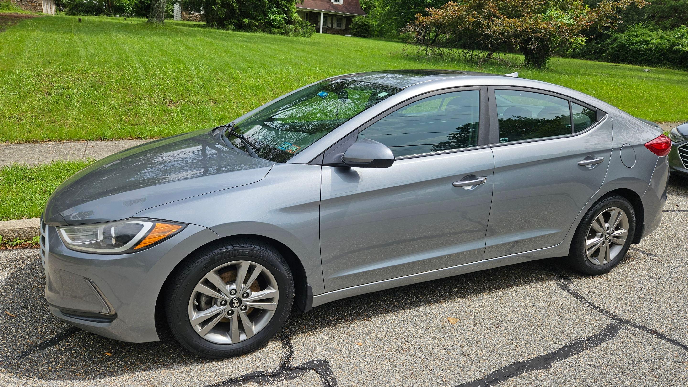 Hyundai Elantra 2018 in 