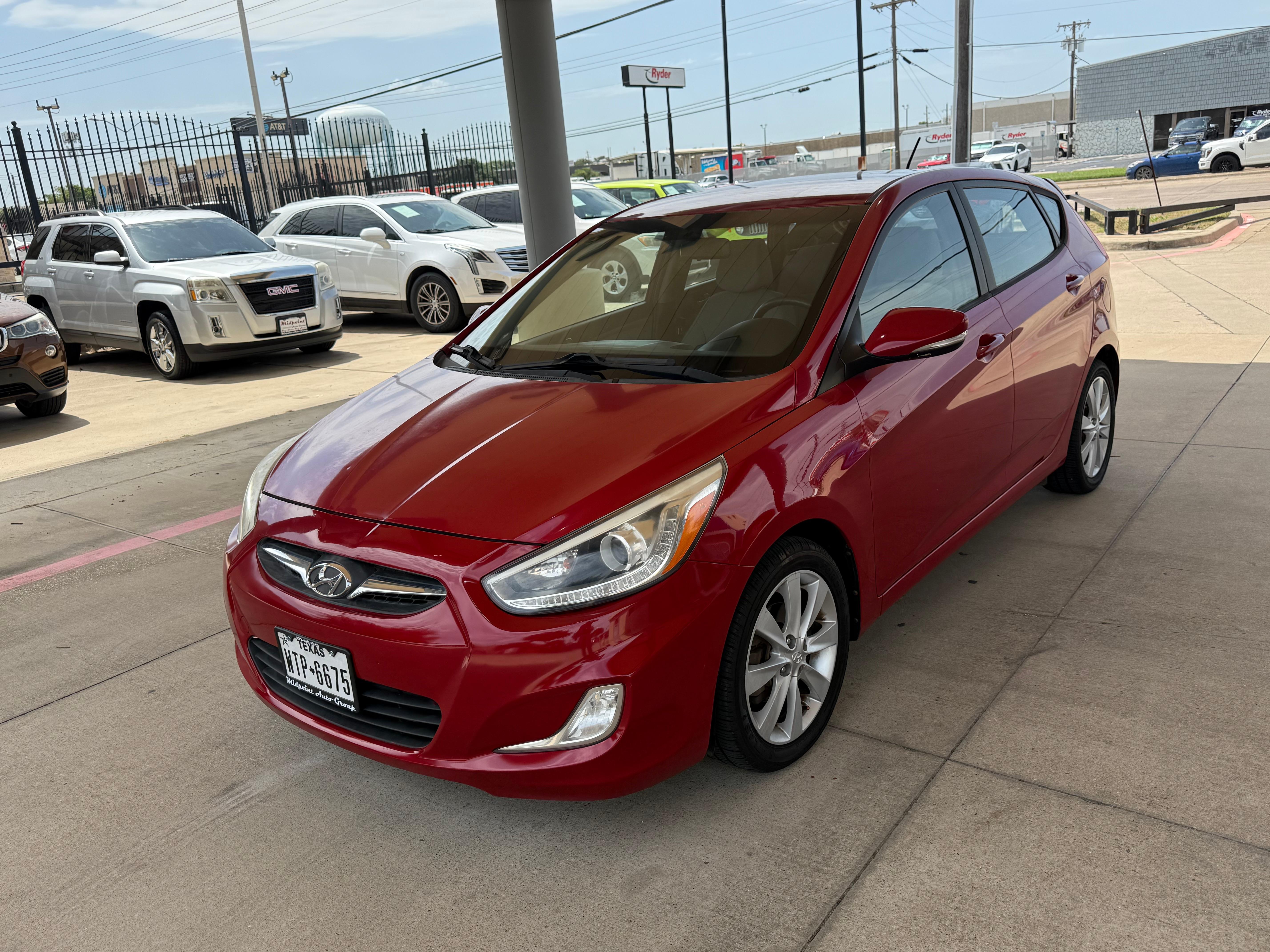 Hyundai Accent 2014 in Carrollton, TX