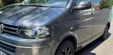 Volkswagen MULTIVAN 2014 rental in Outreau, HAUTS-DE-FRANCE by Michael L. | Turo