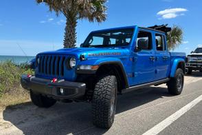 Jeep Gladiator car