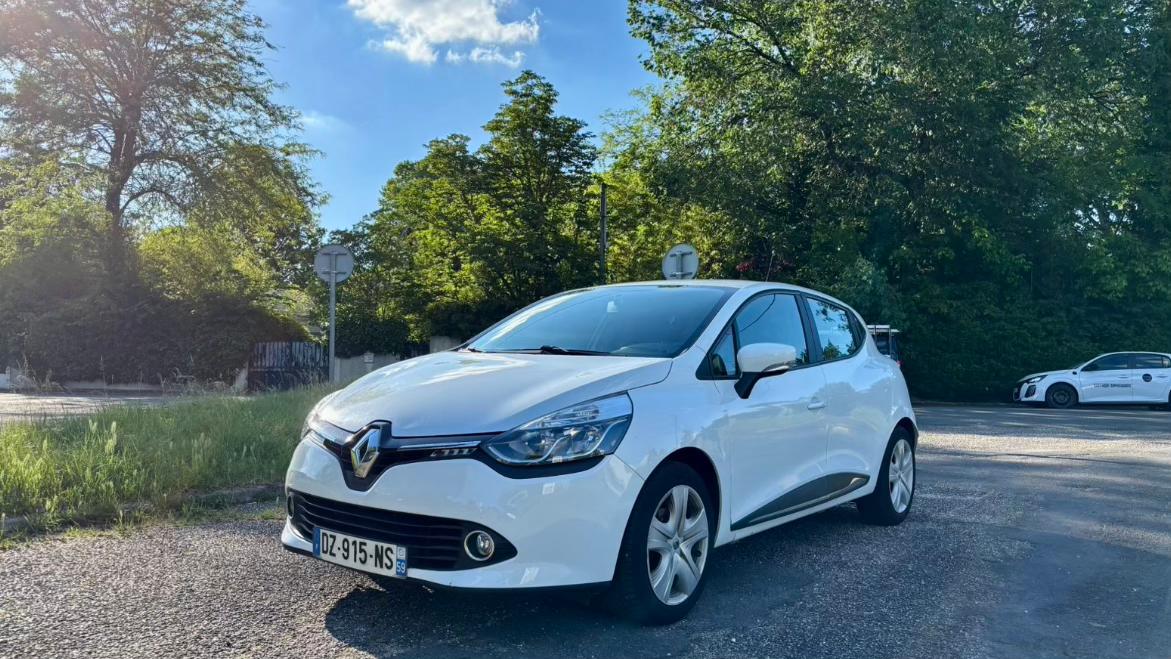 Renault CLIO IV 2016 à Mérignac