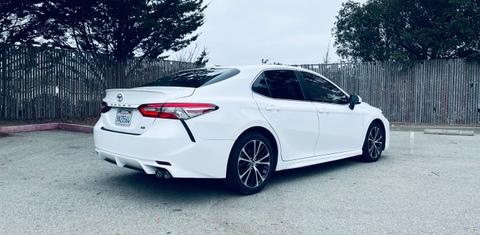 Toyota Camry 2019
